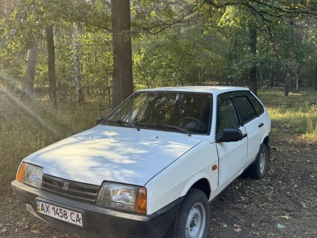 Белый ВАЗ 2109, объемом двигателя 1.5 л и пробегом 100 тыс. км за 702 $, фото 1 на Automoto.ua