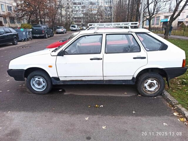 Білий ВАЗ 2109, об'ємом двигуна 3 л та пробігом 80 тис. км за 900 $, фото 1 на Automoto.ua