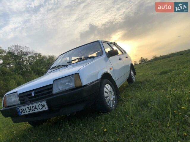 Белый ВАЗ 2109, объемом двигателя 1.3 л и пробегом 144 тыс. км за 1050 $, фото 1 на Automoto.ua