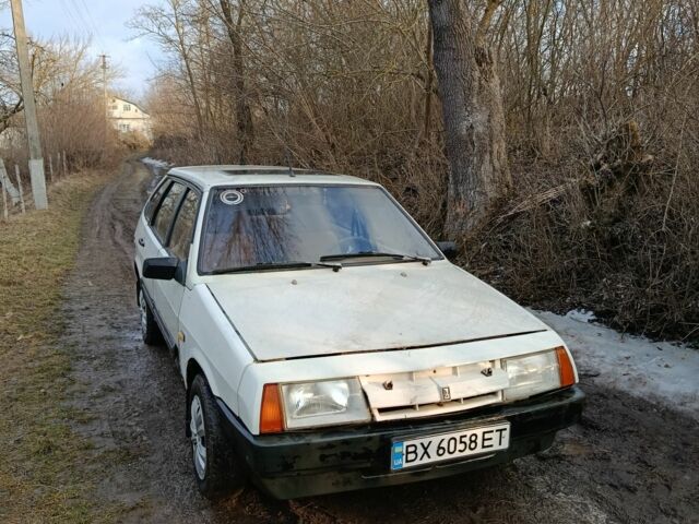 Белый ВАЗ 2109, объемом двигателя 1.5 л и пробегом 15 тыс. км за 655 $, фото 1 на Automoto.ua