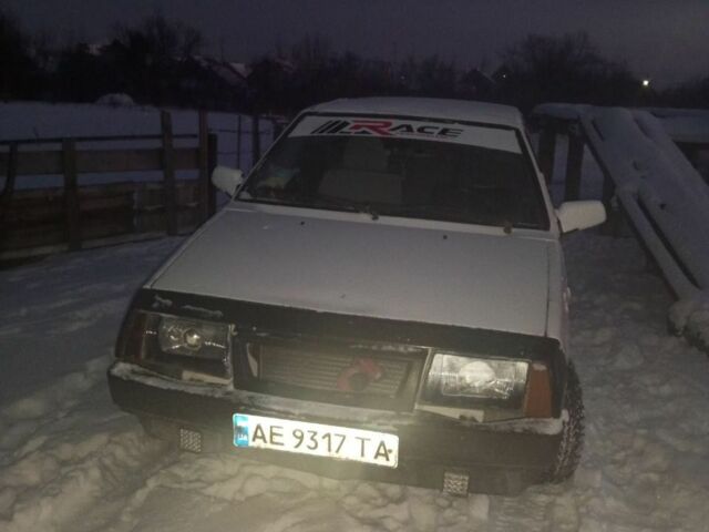 Белый ВАЗ 2109, объемом двигателя 1.3 л и пробегом 746 тыс. км за 628 $, фото 1 на Automoto.ua