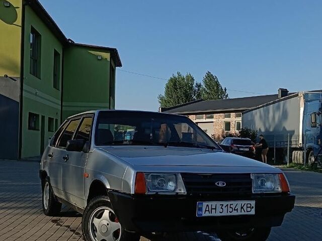Белый ВАЗ 2109, объемом двигателя 1.29 л и пробегом 250 тыс. км за 999 $, фото 1 на Automoto.ua
