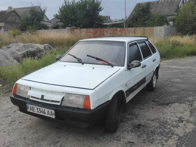 Белый ВАЗ 2109, объемом двигателя 1.3 л и пробегом 200 тыс. км за 786 $, фото 1 на Automoto.ua