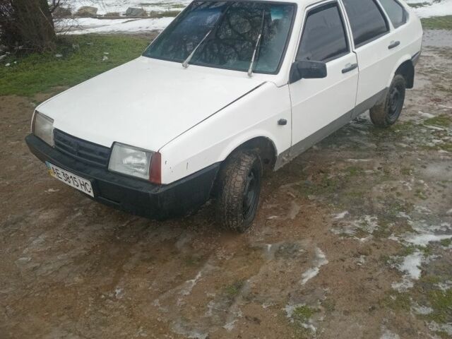Белый ВАЗ 2109, объемом двигателя 0 л и пробегом 888 тыс. км за 699 $, фото 1 на Automoto.ua