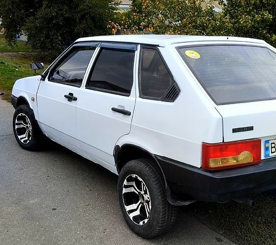 Білий ВАЗ 2109, об'ємом двигуна 1.3 л та пробігом 307 тис. км за 1300 $, фото 1 на Automoto.ua