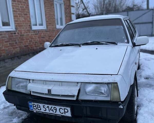 Білий ВАЗ 2109, об'ємом двигуна 1.5 л та пробігом 900 тис. км за 567 $, фото 1 на Automoto.ua