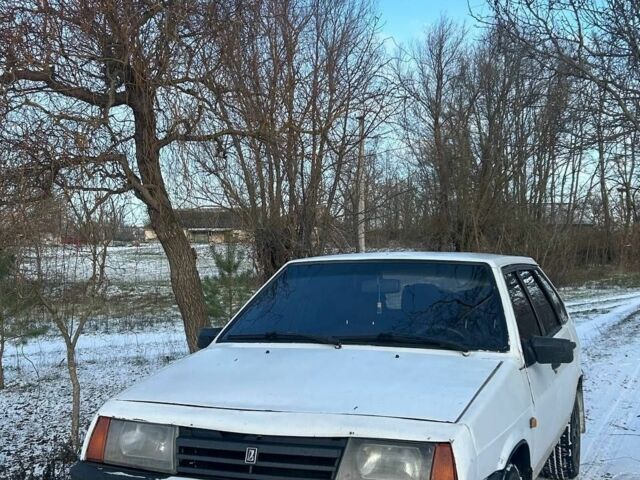 Белый ВАЗ 2109, объемом двигателя 0 л и пробегом 3 тыс. км за 350 $, фото 1 на Automoto.ua