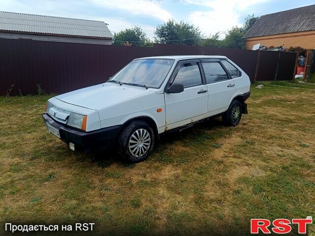 Белый ВАЗ 2109, объемом двигателя 1.3 л и пробегом 74 тыс. км за 500 $, фото 1 на Automoto.ua