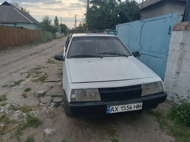 Белый ВАЗ 2109, объемом двигателя 1.3 л и пробегом 999 тыс. км за 494 $, фото 1 на Automoto.ua