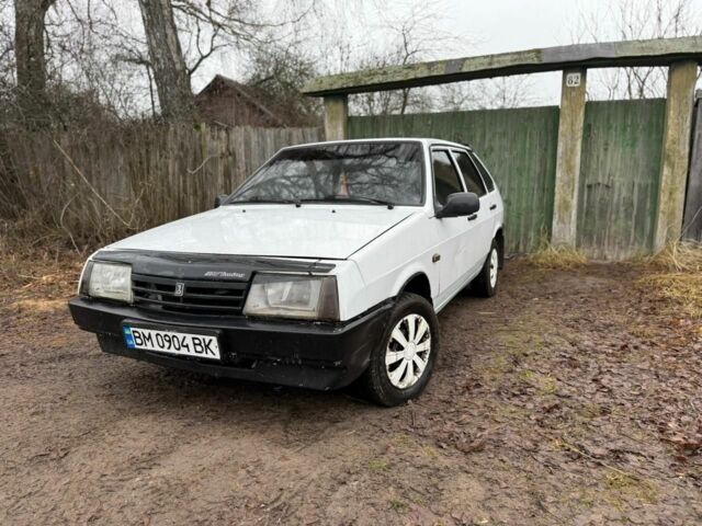 Белый ВАЗ 2109, объемом двигателя 1.3 л и пробегом 183 тыс. км за 1050 $, фото 1 на Automoto.ua