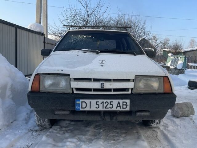 Белый ВАЗ 2109, объемом двигателя 1.3 л и пробегом 88 тыс. км за 1224 $, фото 1 на Automoto.ua