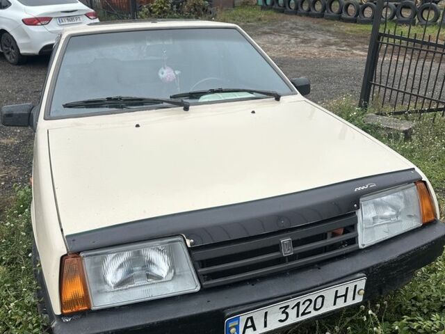 Белый ВАЗ 2109, объемом двигателя 1.3 л и пробегом 20 тыс. км за 1500 $, фото 1 на Automoto.ua