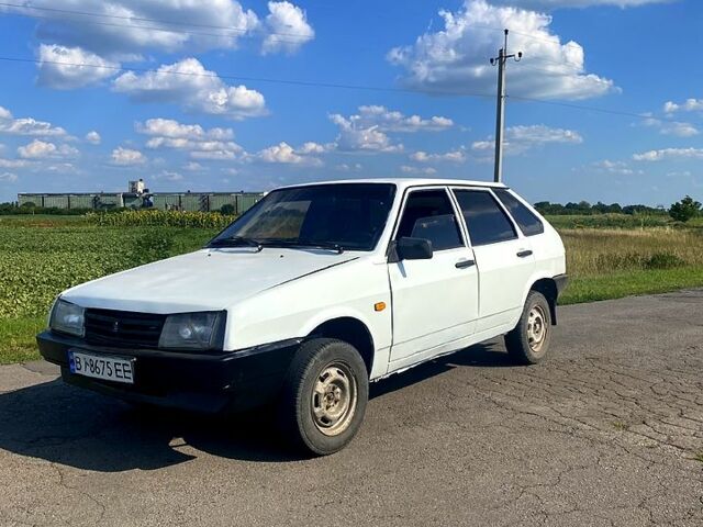 Білий ВАЗ 2109, об'ємом двигуна 1.3 л та пробігом 206 тис. км за 1300 $, фото 1 на Automoto.ua