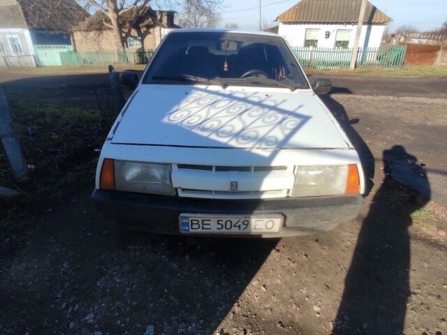 Белый ВАЗ 2109, объемом двигателя 1.3 л и пробегом 3 тыс. км за 600 $, фото 1 на Automoto.ua