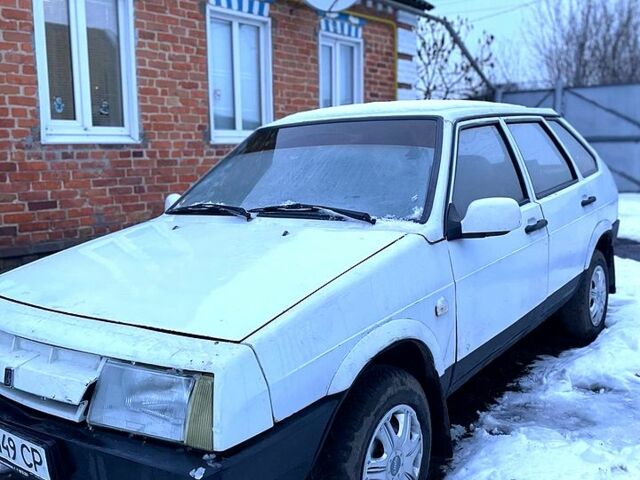Белый ВАЗ 2109, объемом двигателя 1.5 л и пробегом 0 тыс. км за 550 $, фото 1 на Automoto.ua
