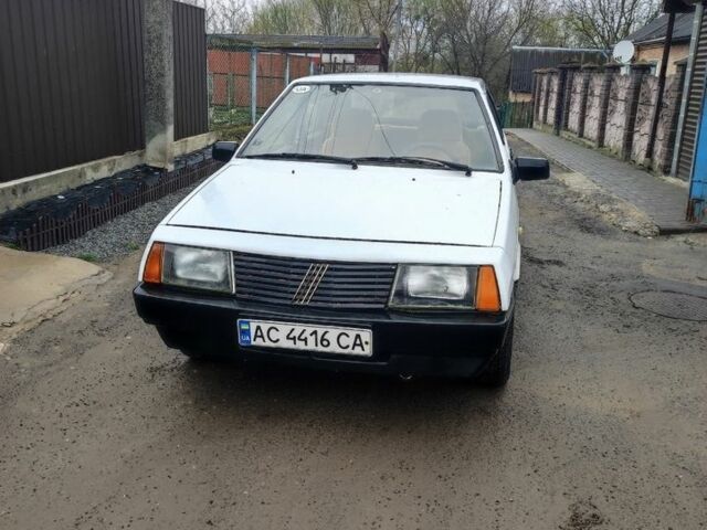 Білий ВАЗ 2109, об'ємом двигуна 1.3 л та пробігом 250 тис. км за 700 $, фото 1 на Automoto.ua