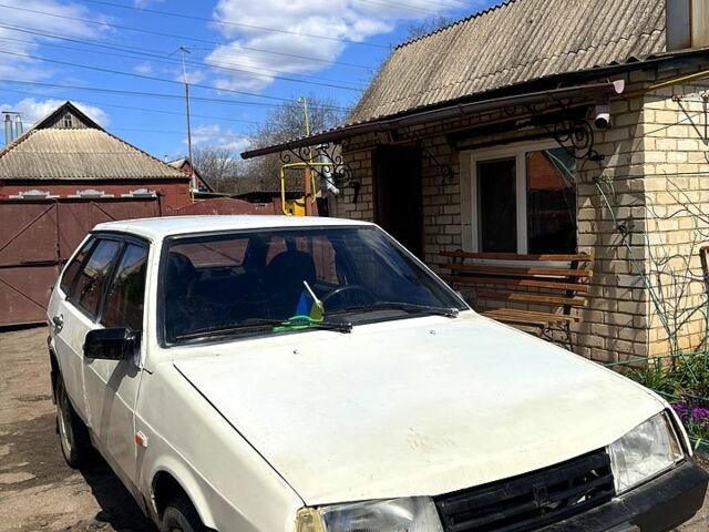 Белый ВАЗ 2109, объемом двигателя 1.3 л и пробегом 0 тыс. км за 500 $, фото 1 на Automoto.ua