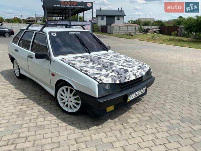 Белый ВАЗ 2109, объемом двигателя 1.6 л и пробегом 200 тыс. км за 1200 $, фото 1 на Automoto.ua