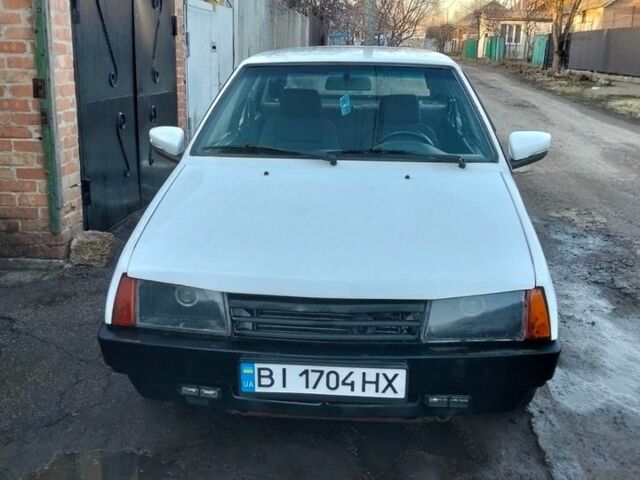 Белый ВАЗ 2109, объемом двигателя 1.5 л и пробегом 200 тыс. км за 1250 $, фото 1 на Automoto.ua