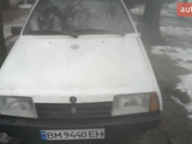 Белый ВАЗ 2109, объемом двигателя 1.5 л и пробегом 250 тыс. км за 1200 $, фото 1 на Automoto.ua