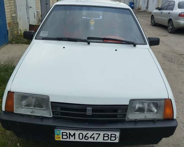 Белый ВАЗ 2109, объемом двигателя 1.3 л и пробегом 216 тыс. км за 1500 $, фото 1 на Automoto.ua