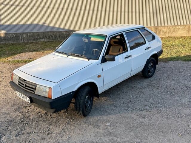 Білий ВАЗ 2109, об'ємом двигуна 1.5 л та пробігом 70 тис. км за 750 $, фото 1 на Automoto.ua