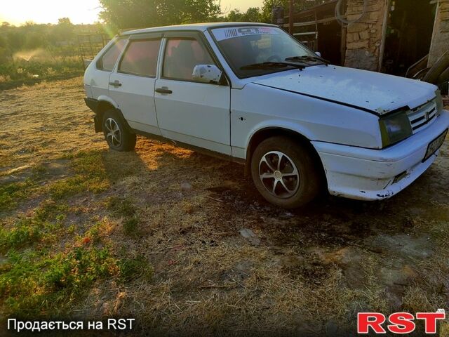 Белый ВАЗ 2109, объемом двигателя 1.3 л и пробегом 0 тыс. км за 700 $, фото 1 на Automoto.ua