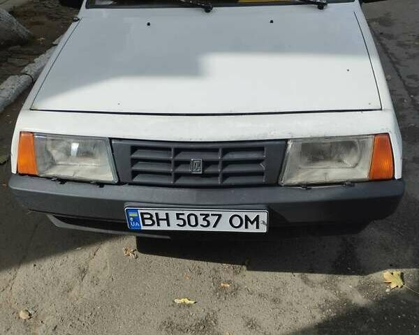 Белый ВАЗ 2109, объемом двигателя 1.5 л и пробегом 124 тыс. км за 1500 $, фото 1 на Automoto.ua