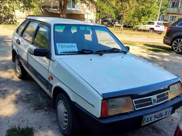 Белый ВАЗ 2109, объемом двигателя 1.5 л и пробегом 0 тыс. км за 1100 $, фото 1 на Automoto.ua