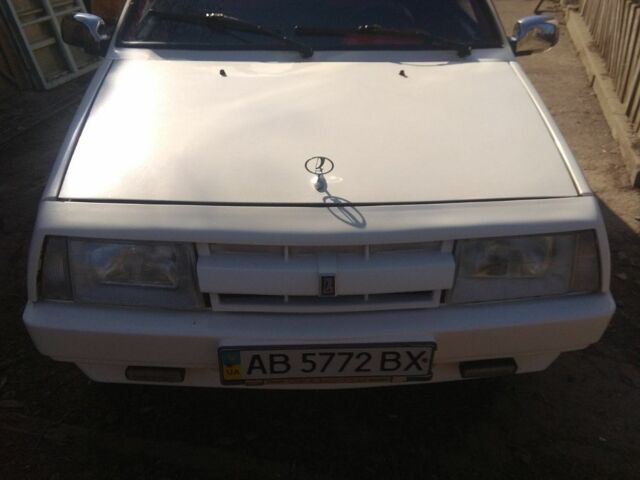 Белый ВАЗ 2109, объемом двигателя 1.5 л и пробегом 22 тыс. км за 1000 $, фото 1 на Automoto.ua