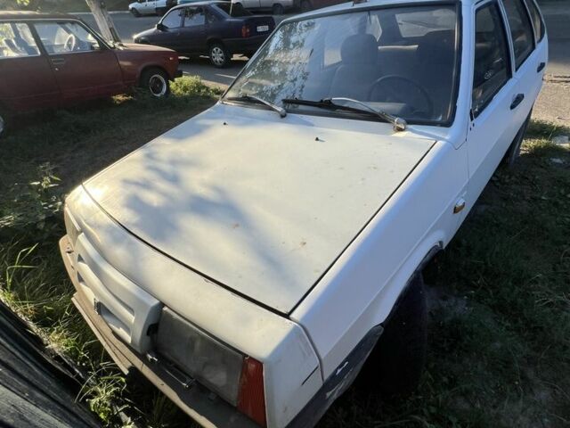 Білий ВАЗ 2109, об'ємом двигуна 1.3 л та пробігом 111 тис. км за 784 $, фото 1 на Automoto.ua