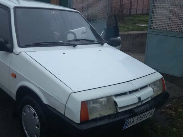 Білий ВАЗ 2109, об'ємом двигуна 1.3 л та пробігом 1 тис. км за 1200 $, фото 1 на Automoto.ua