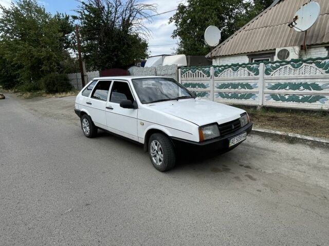 Белый ВАЗ 2109, объемом двигателя 0 л и пробегом 200 тыс. км за 745 $, фото 1 на Automoto.ua