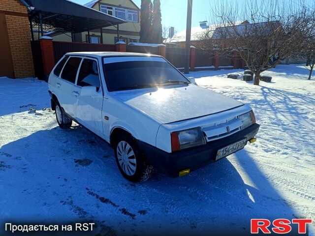 Білий ВАЗ 2109, об'ємом двигуна 1.1 л та пробігом 280 тис. км за 750 $, фото 1 на Automoto.ua