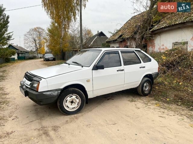 Білий ВАЗ 2109, об'ємом двигуна 1.3 л та пробігом 46 тис. км за 1300 $, фото 1 на Automoto.ua