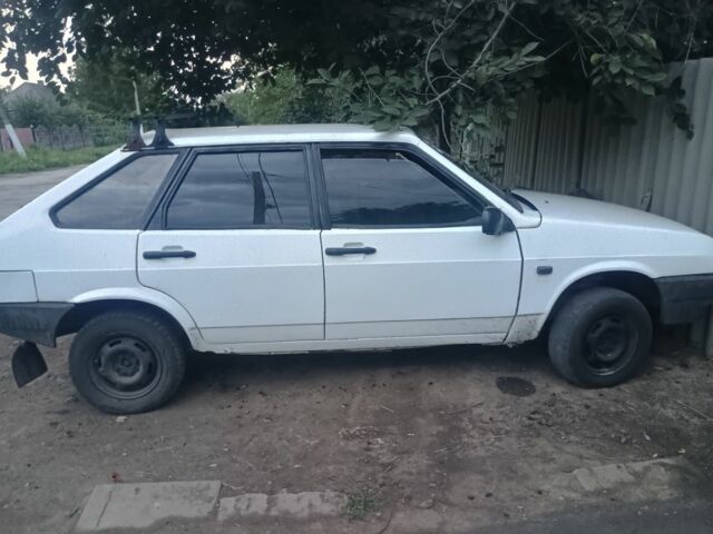 Белый ВАЗ 2109, объемом двигателя 1.5 л и пробегом 40 тыс. км за 785 $, фото 1 на Automoto.ua