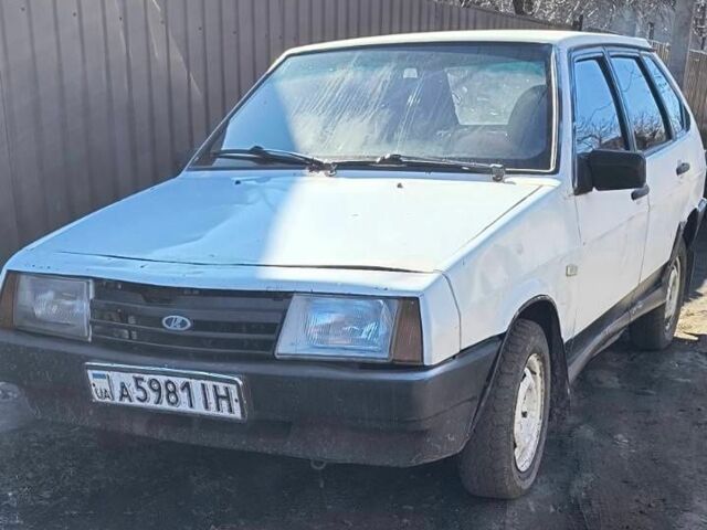 Белый ВАЗ 2109, объемом двигателя 0 л и пробегом 200 тыс. км за 455 $, фото 1 на Automoto.ua