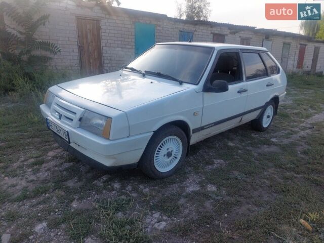 Білий ВАЗ 2109, об'ємом двигуна 1.3 л та пробігом 250 тис. км за 941 $, фото 1 на Automoto.ua