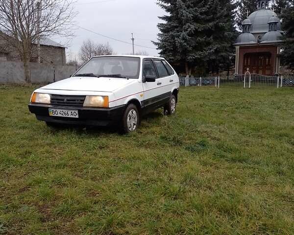 Белый ВАЗ 2109, объемом двигателя 1.29 л и пробегом 171 тыс. км за 650 $, фото 1 на Automoto.ua