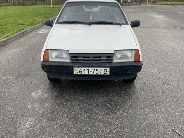 Білий ВАЗ 2109, об'ємом двигуна 1.5 л та пробігом 2 тис. км за 900 $, фото 1 на Automoto.ua