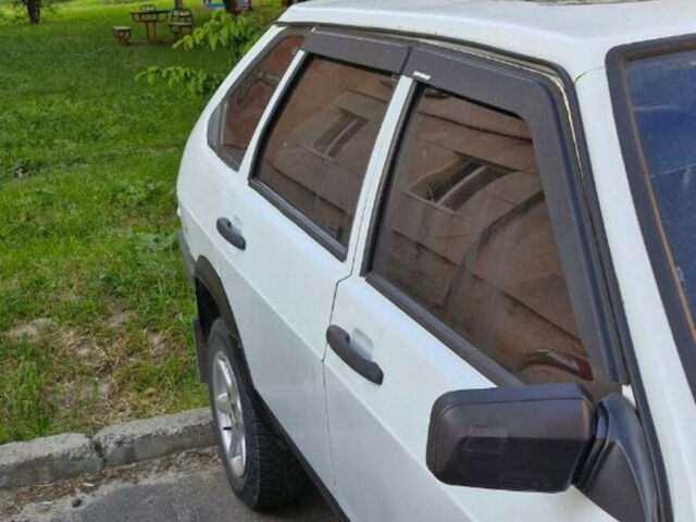 Білий ВАЗ 2109, об'ємом двигуна 1.5 л та пробігом 456 тис. км за 1100 $, фото 1 на Automoto.ua