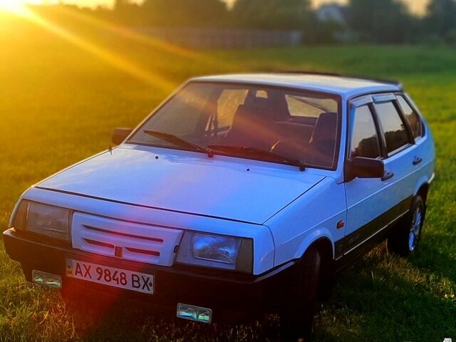 Белый ВАЗ 2109, объемом двигателя 1.3 л и пробегом 220 тыс. км за 1200 $, фото 1 на Automoto.ua