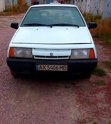 Білий ВАЗ 2109, об'ємом двигуна 1.1 л та пробігом 265 тис. км за 700 $, фото 1 на Automoto.ua