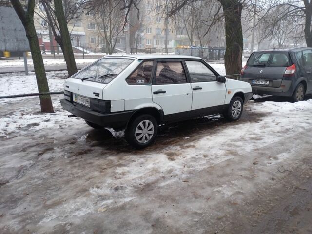 Білий ВАЗ 2109, об'ємом двигуна 0 л та пробігом 2 тис. км за 903 $, фото 1 на Automoto.ua