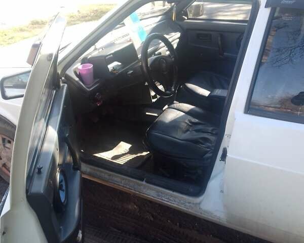 Білий ВАЗ 2109, об'ємом двигуна 1.29 л та пробігом 81 тис. км за 1250 $, фото 1 на Automoto.ua