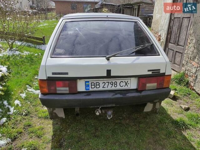 Белый ВАЗ 2109, объемом двигателя 1.1 л и пробегом 999 тыс. км за 850 $, фото 1 на Automoto.ua