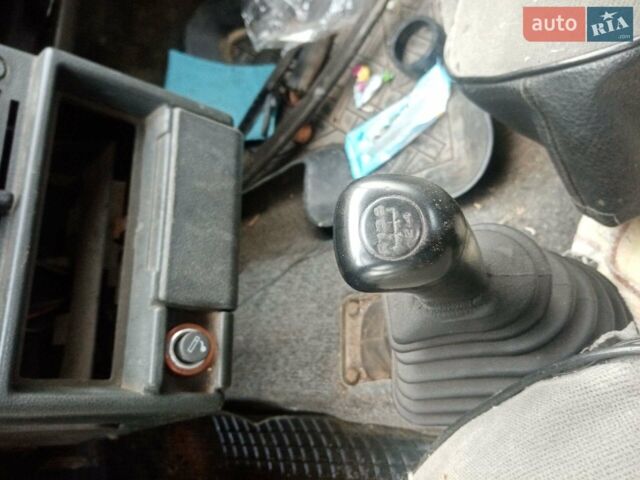 Белый ВАЗ 2109, объемом двигателя 1.5 л и пробегом 200 тыс. км за 350 $, фото 1 на Automoto.ua