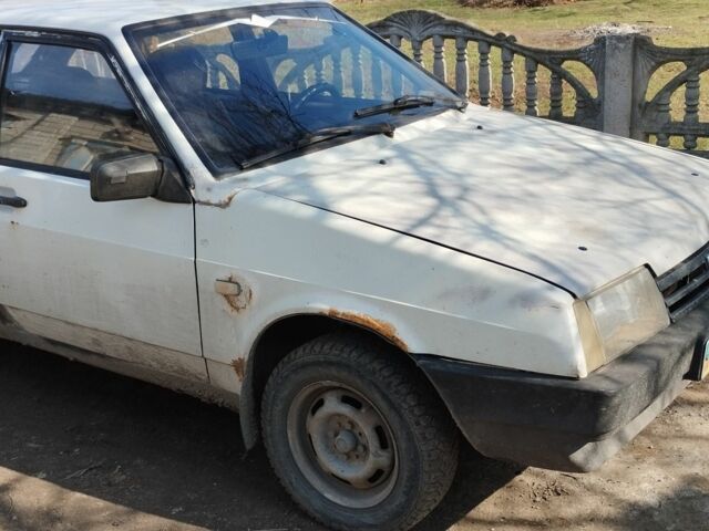 Білий ВАЗ 2109, об'ємом двигуна 0 л та пробігом 999 тис. км за 300 $, фото 1 на Automoto.ua