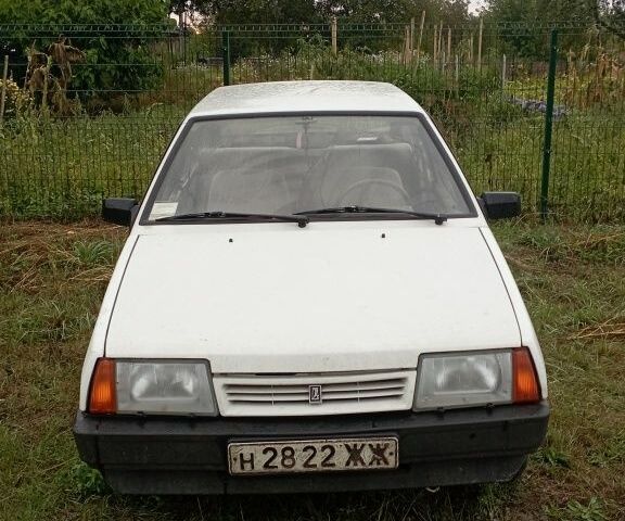 Белый ВАЗ 2109, объемом двигателя 0 л и пробегом 78 тыс. км за 1100 $, фото 1 на Automoto.ua