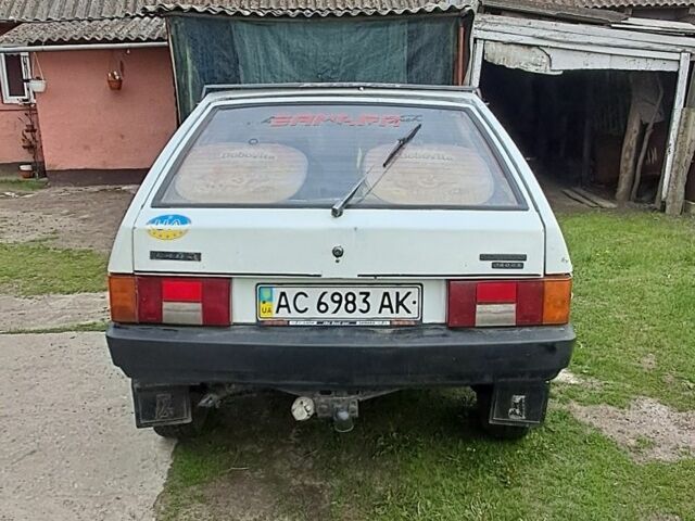 Білий ВАЗ 2109, об'ємом двигуна 1.5 л та пробігом 383 тис. км за 900 $, фото 1 на Automoto.ua